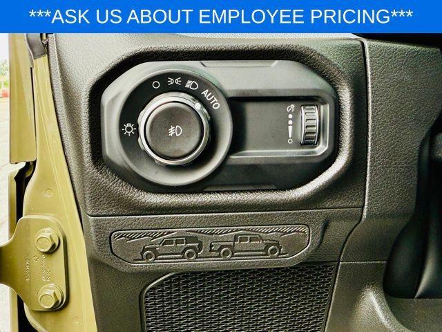 new 2025 Jeep Wrangler car, priced at $62,350