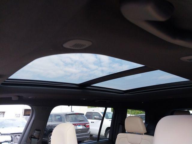 new 2025 Jeep Grand Cherokee L car, priced at $49,565