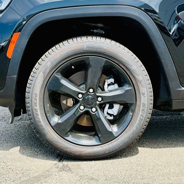 used 2025 Jeep Grand Cherokee L car, priced at $41,750