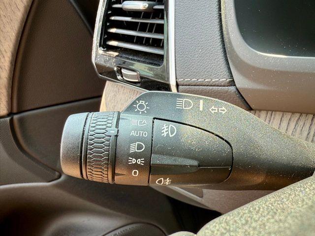 used 2020 Volvo XC90 car, priced at $21,985