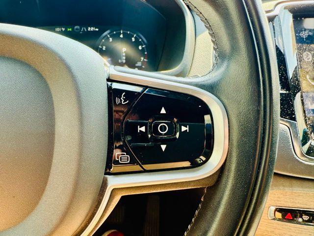 used 2020 Volvo XC90 car, priced at $21,985