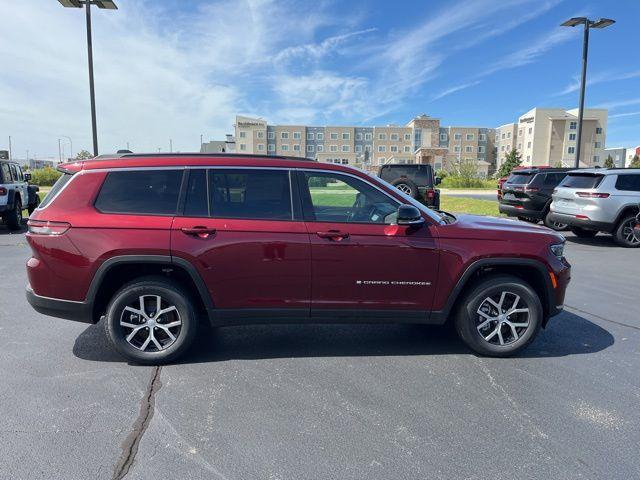 new 2024 Jeep Grand Cherokee L car, priced at $43,410