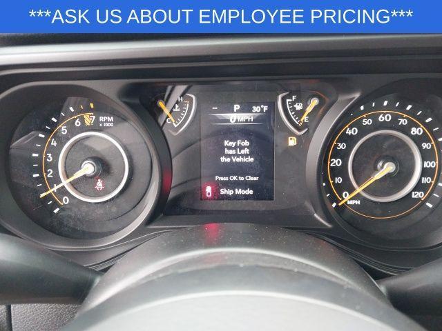 new 2025 Jeep Gladiator car, priced at $38,685