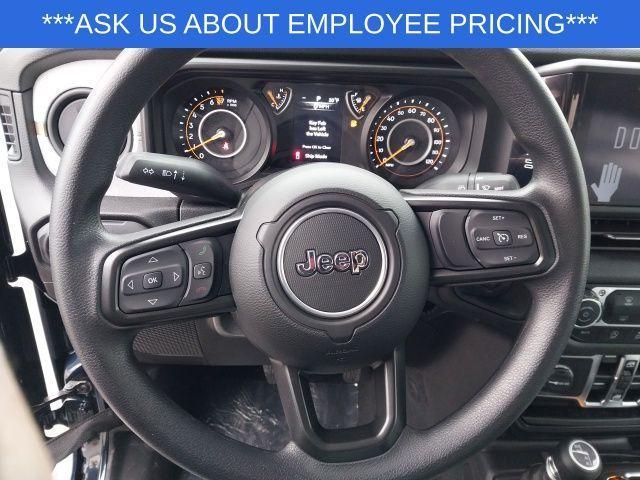 new 2025 Jeep Gladiator car, priced at $38,685