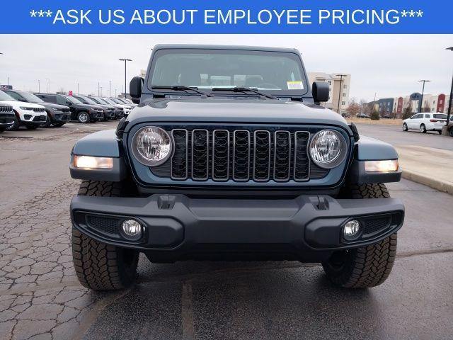 new 2025 Jeep Gladiator car, priced at $38,685