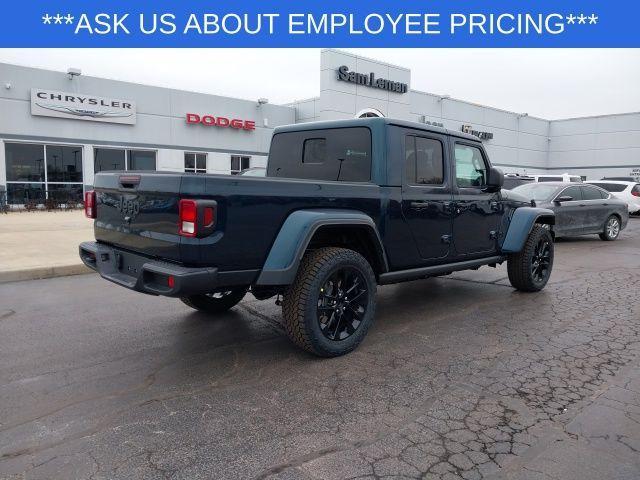 new 2025 Jeep Gladiator car, priced at $38,685
