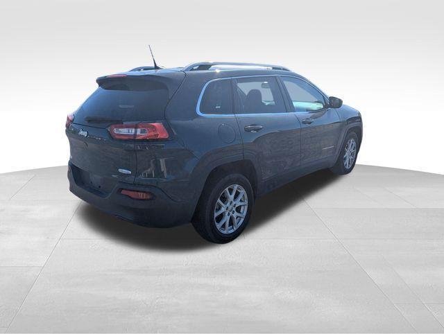 used 2018 Jeep Cherokee car, priced at $9,495