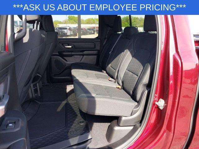 new 2025 Ram 1500 car, priced at $39,470