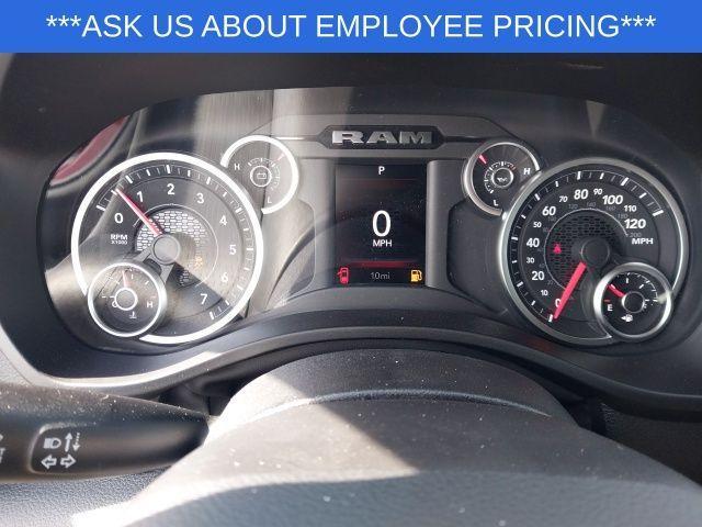 new 2025 Ram 1500 car, priced at $39,470