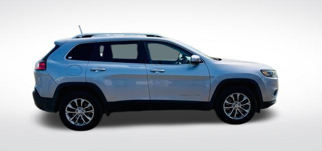 used 2020 Jeep Cherokee car, priced at $17,495