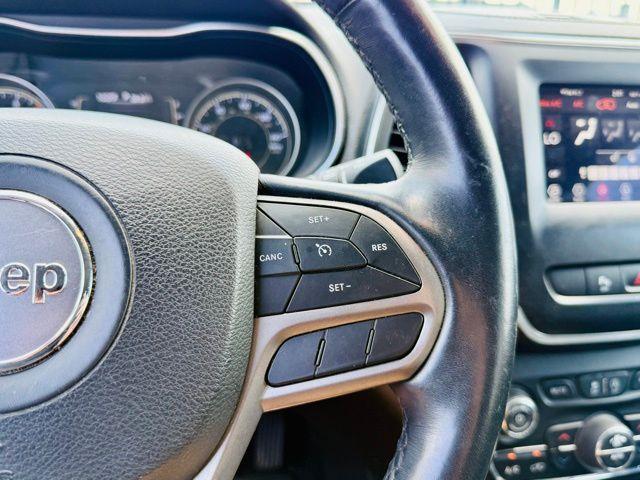 used 2020 Jeep Cherokee car, priced at $17,495