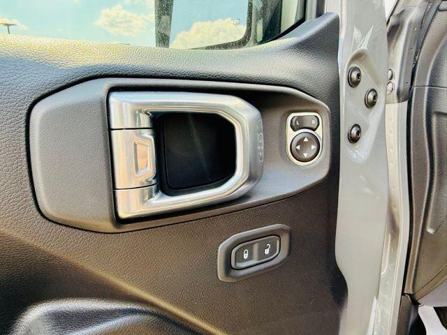 used 2021 Jeep Wrangler Unlimited car, priced at $33,995