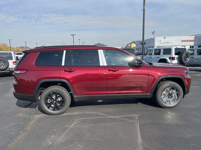 new 2025 Jeep Grand Cherokee L car, priced at $42,030