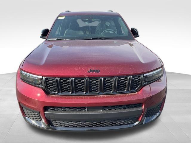 new 2025 Jeep Grand Cherokee L car, priced at $41,030