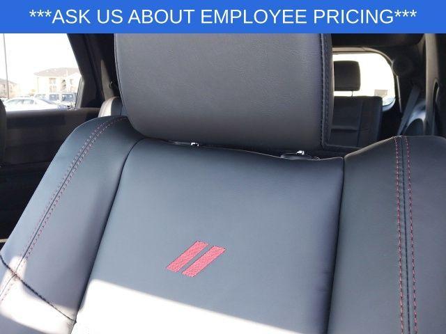 new 2025 Dodge Durango car, priced at $55,280