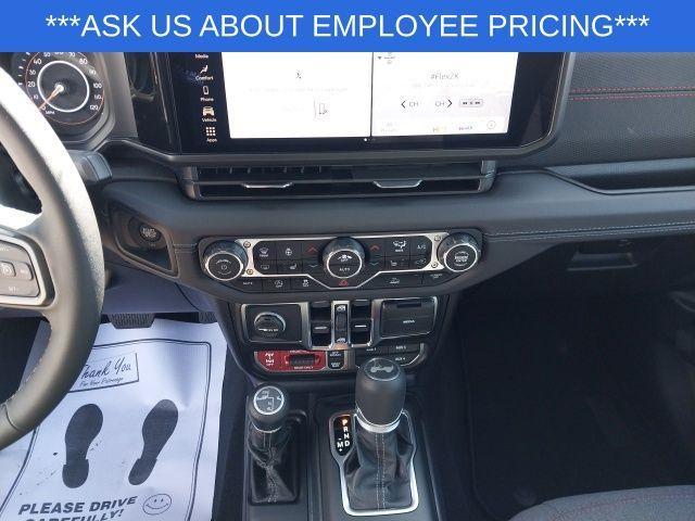 new 2025 Jeep Wrangler car, priced at $50,235