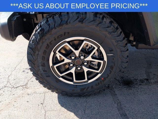 new 2025 Jeep Wrangler car, priced at $50,235