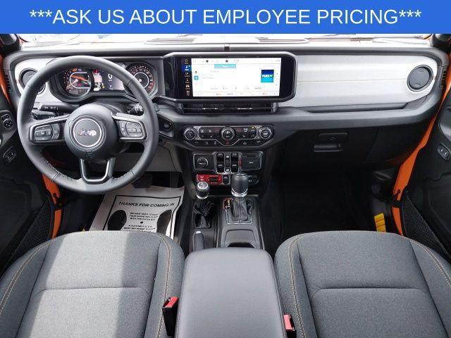 new 2025 Jeep Wrangler car, priced at $45,875
