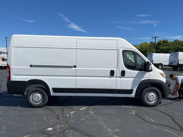 new 2024 Ram ProMaster 2500 car, priced at $42,915