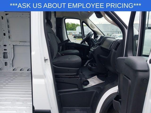 new 2025 Ram ProMaster 2500 car, priced at $45,295