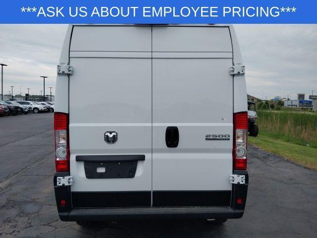 new 2025 Ram ProMaster 2500 car, priced at $45,295