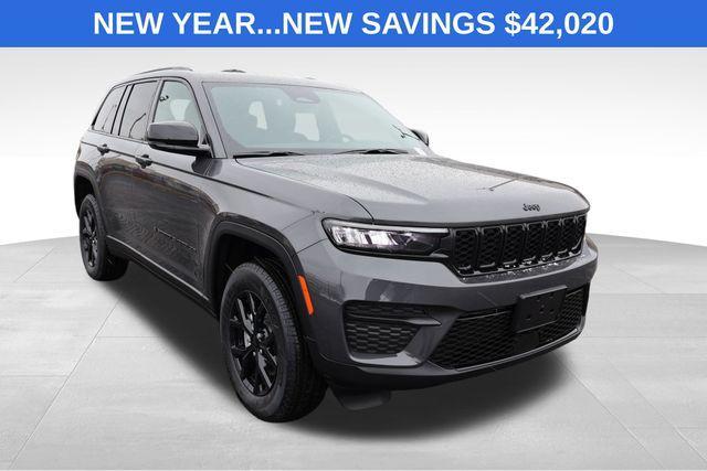 new 2025 Jeep Grand Cherokee car, priced at $42,020