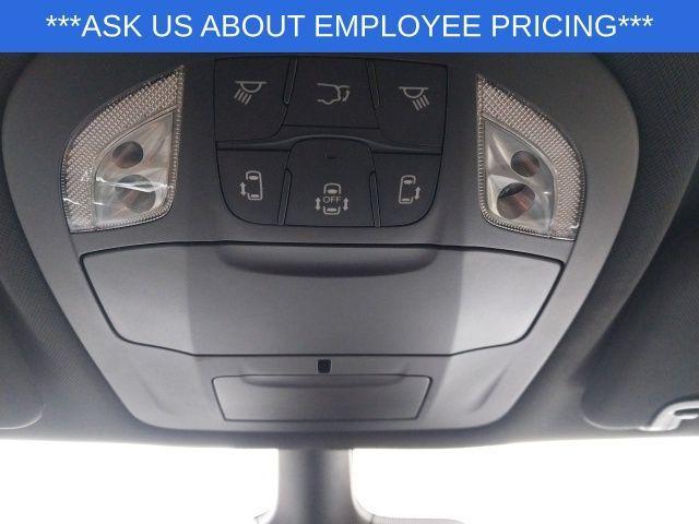 new 2025 Chrysler Pacifica car, priced at $41,635