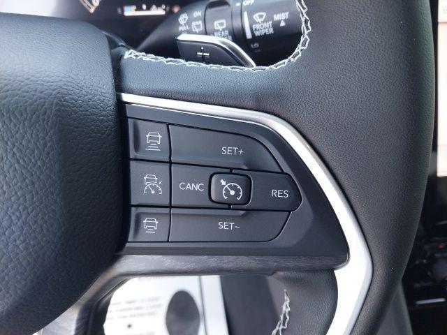 new 2025 Jeep Grand Cherokee L car, priced at $47,335
