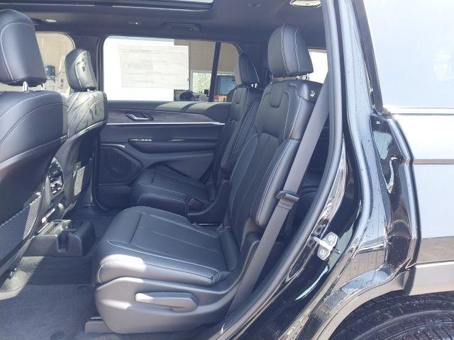 new 2025 Jeep Grand Cherokee L car, priced at $47,335
