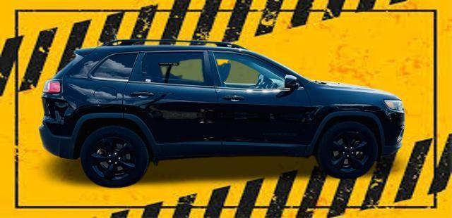 used 2019 Jeep Cherokee car, priced at $16,995