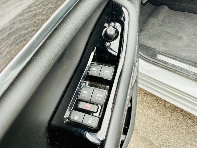 used 2023 Jeep Grand Cherokee L car, priced at $38,995