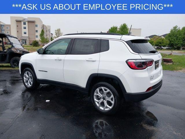 new 2025 Jeep Compass car, priced at $25,265