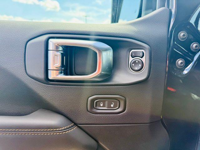 new 2025 Jeep Wrangler car, priced at $51,450