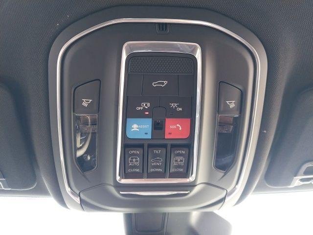 new 2025 Jeep Grand Cherokee L car, priced at $57,270