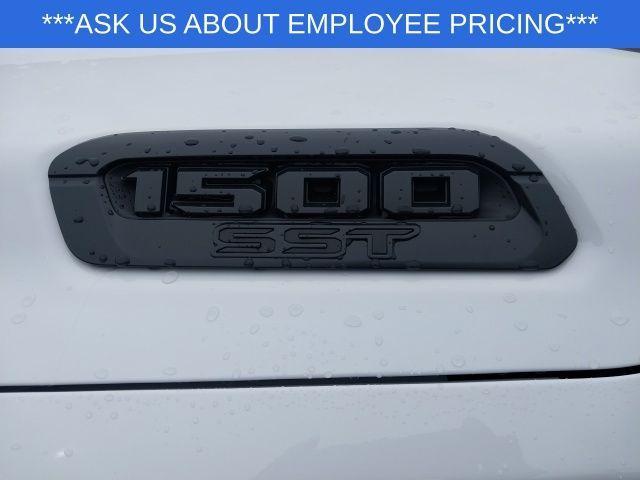 new 2025 Ram 1500 car, priced at $43,855
