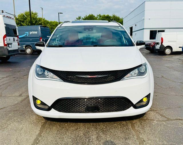 used 2020 Chrysler Pacifica Hybrid car, priced at $26,495