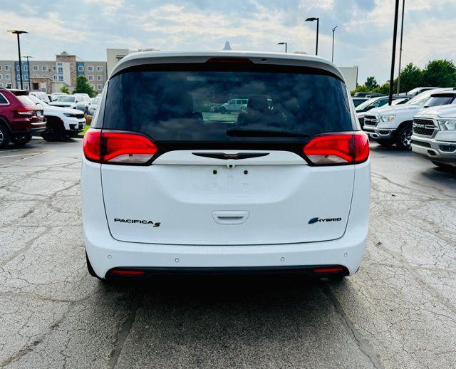 used 2020 Chrysler Pacifica Hybrid car, priced at $26,495