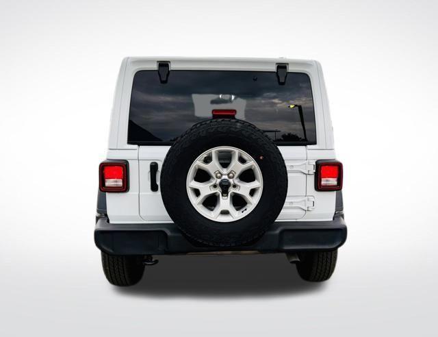 used 2021 Jeep Wrangler Unlimited car, priced at $26,994