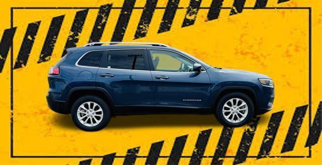 used 2019 Jeep Cherokee car, priced at $8,990