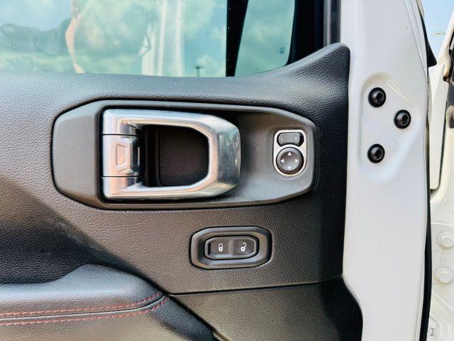 used 2021 Jeep Wrangler Unlimited car, priced at $34,889