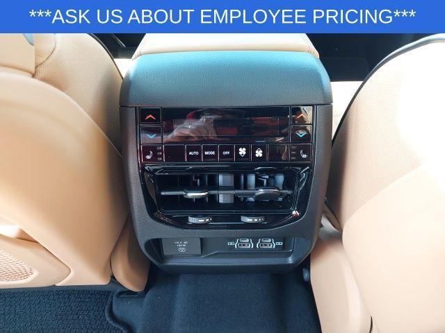 new 2025 Jeep Grand Cherokee L car, priced at $54,650