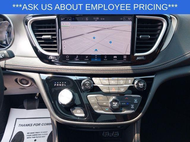 new 2025 Chrysler Pacifica car, priced at $46,522