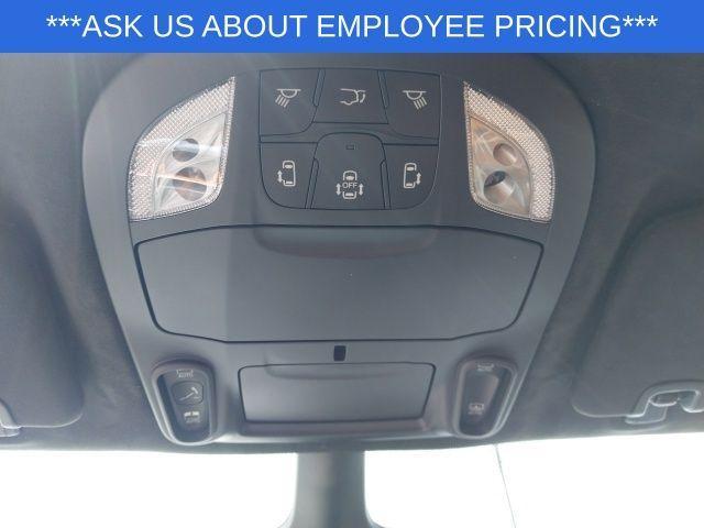 new 2025 Chrysler Pacifica car, priced at $46,522