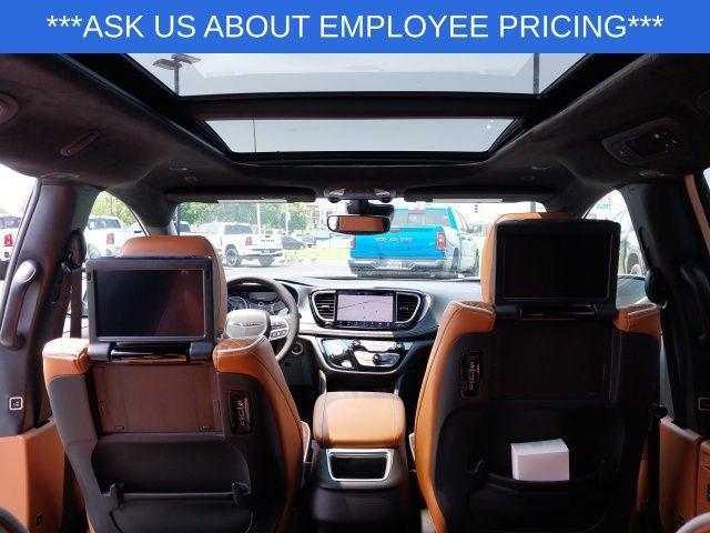 new 2025 Chrysler Pacifica car, priced at $46,522