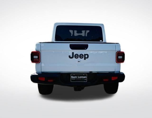 new 2025 Jeep Gladiator car, priced at $52,095