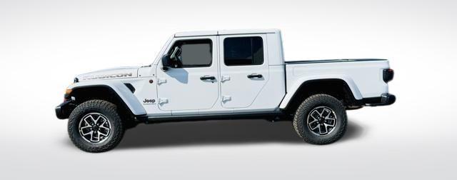 new 2025 Jeep Gladiator car, priced at $52,095