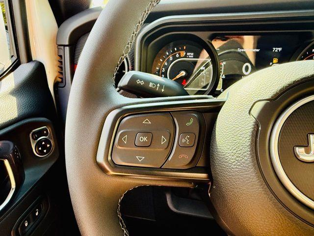 new 2025 Jeep Gladiator car, priced at $52,095