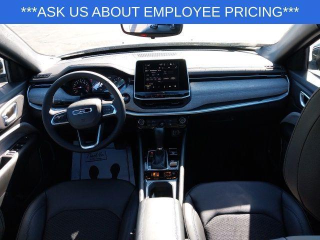 new 2025 Jeep Compass car, priced at $25,360