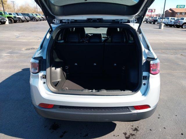 new 2025 Jeep Compass car, priced at $25,360