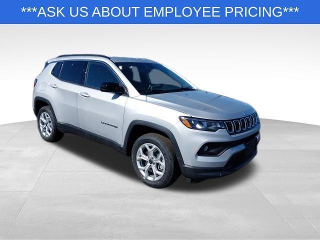new 2025 Jeep Compass car, priced at $25,360